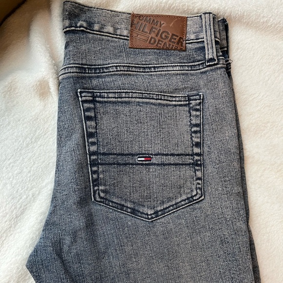 Tommy Hilfiger Skinny Jeans - Picture 1 of 3